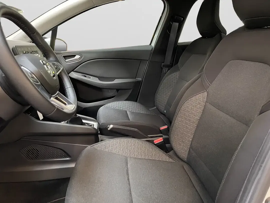 Renault Clio - Thumbnail 11