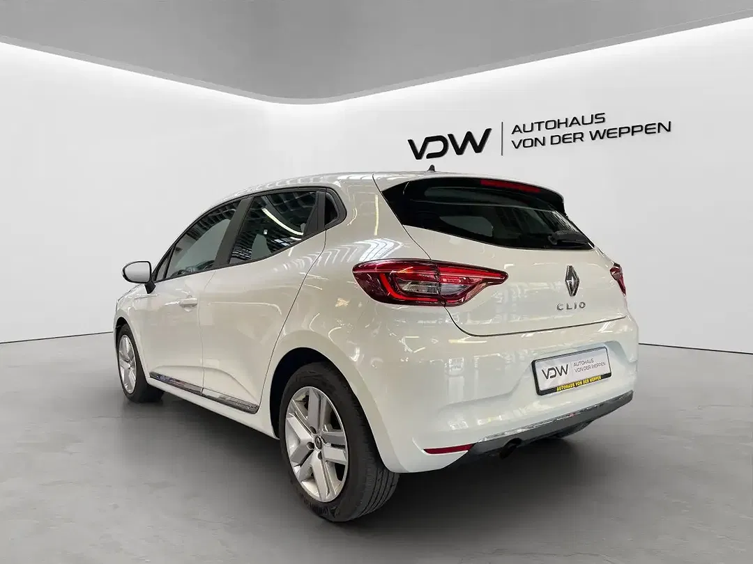 Renault Clio - Thumbnail 5