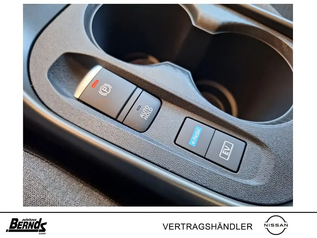 Nissan Juke - Thumbnail 15
