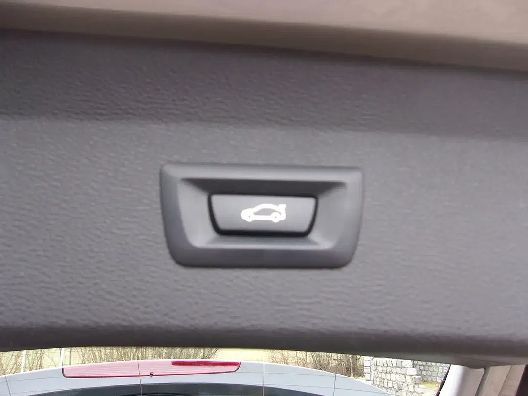 BMW X1 - Thumbnail 14