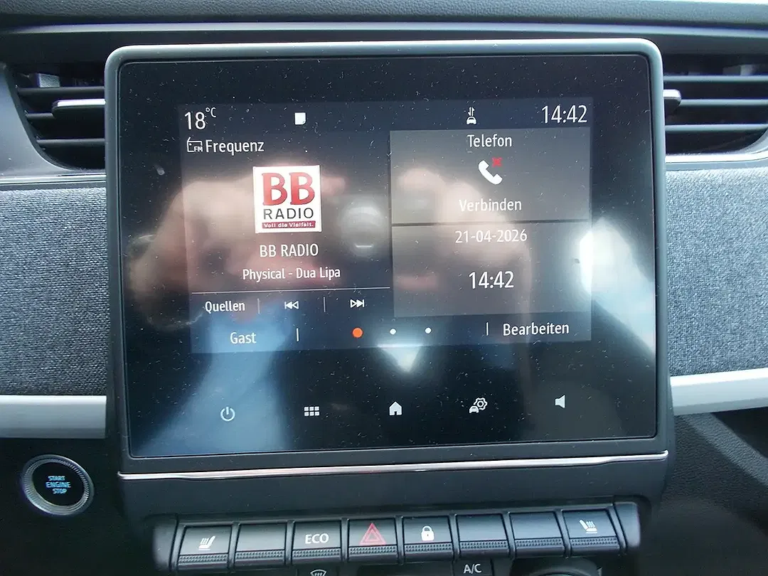 Renault ZOE - Thumbnail 6