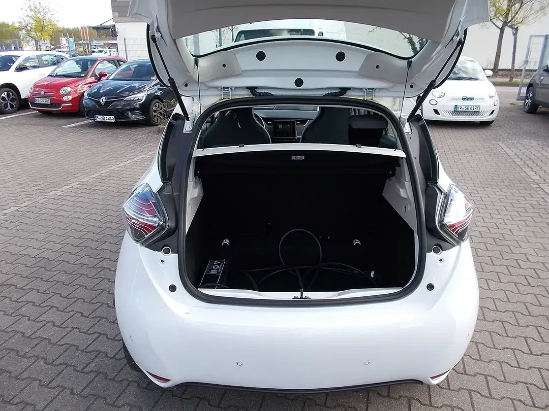 Renault ZOE - Thumbnail 5