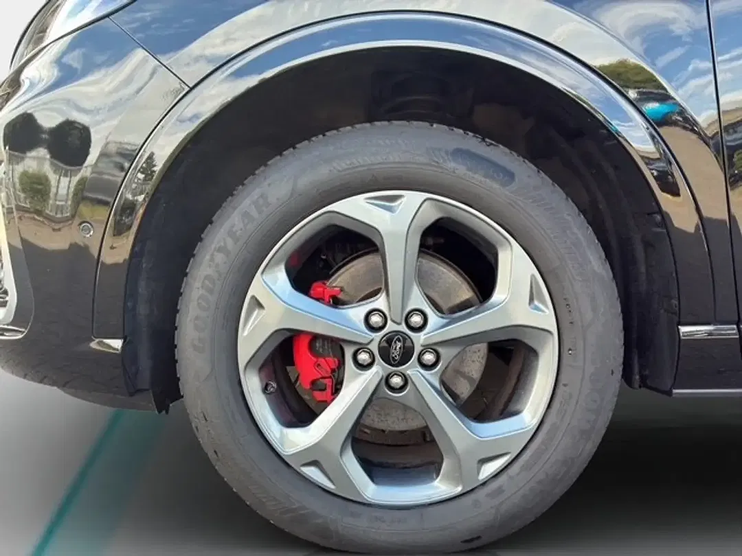 Ford Kuga - Thumbnail 12