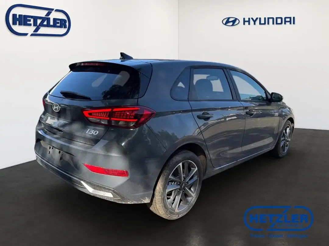 Hyundai i30 - Thumbnail 3
