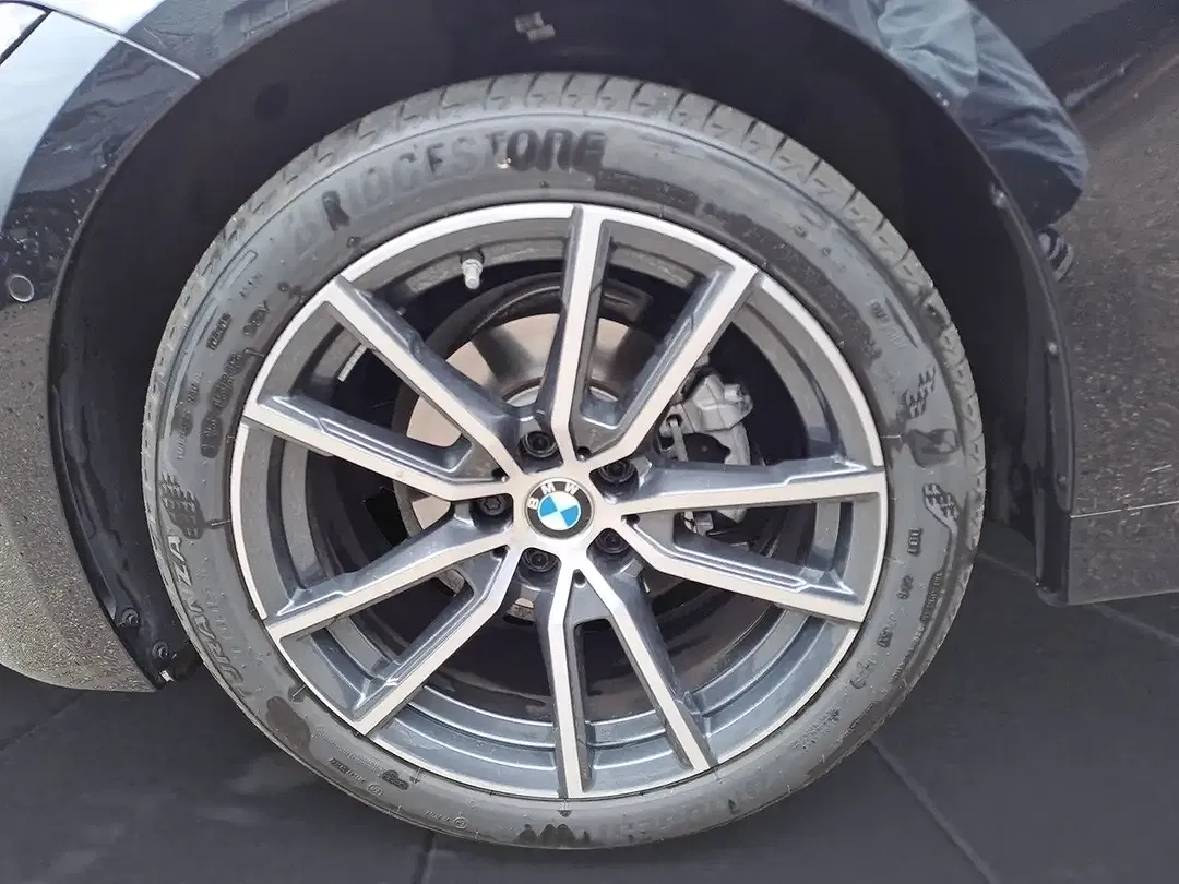 BMW 318 - Thumbnail 6