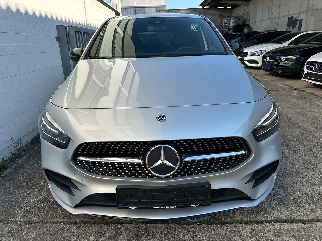 Mercedes-Benz B 180 - Afbeelding 1