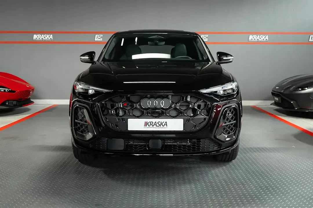 Audi SQ5 - Thumbnail 4