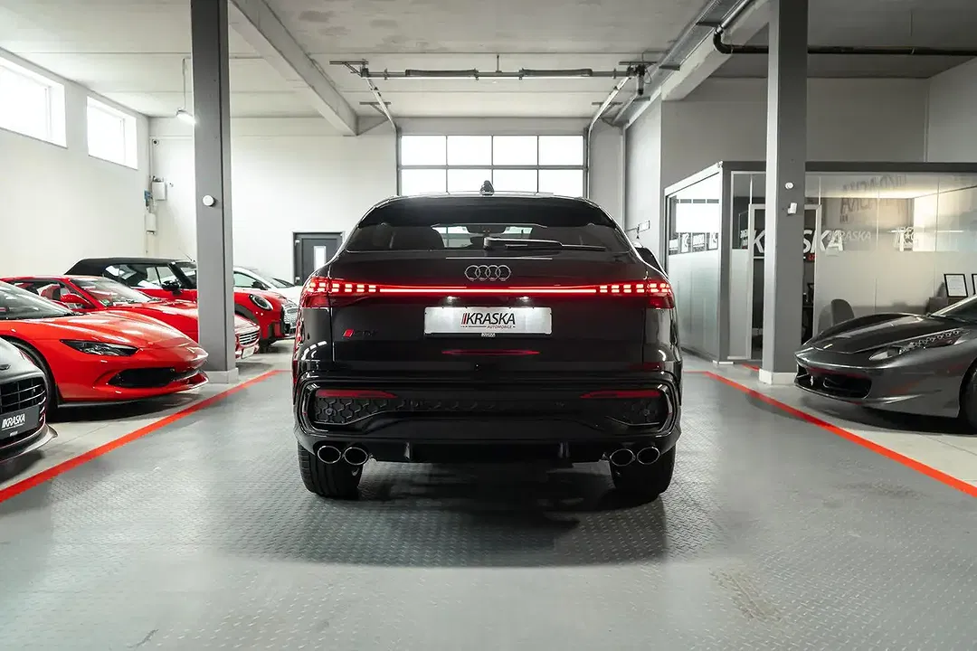Audi SQ5 - Thumbnail 8