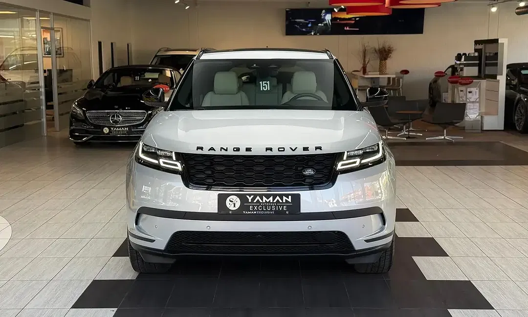 Land Rover Range Rover Velar - Thumbnail 3
