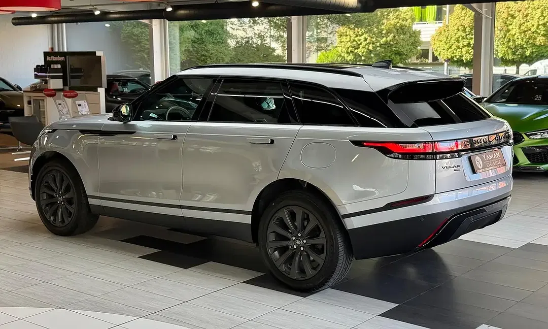Land Rover Range Rover Velar - Thumbnail 9