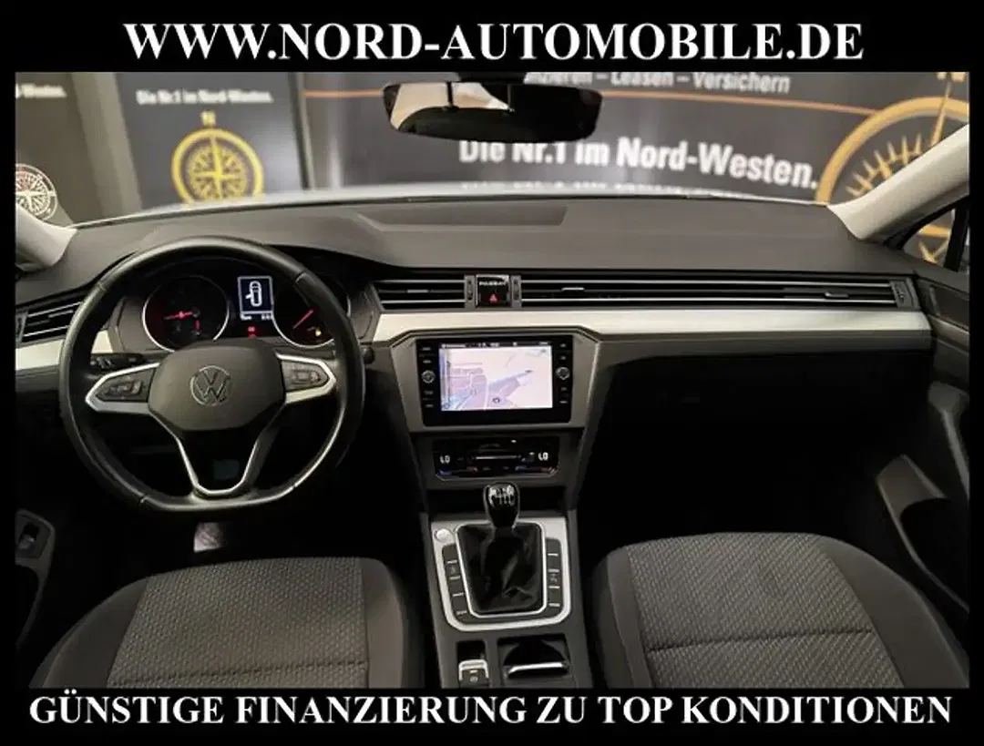 Volkswagen Passat Variant - Thumbnail 18