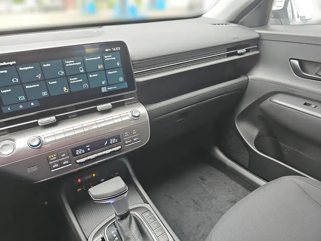Hyundai KONA - Thumbnail 9