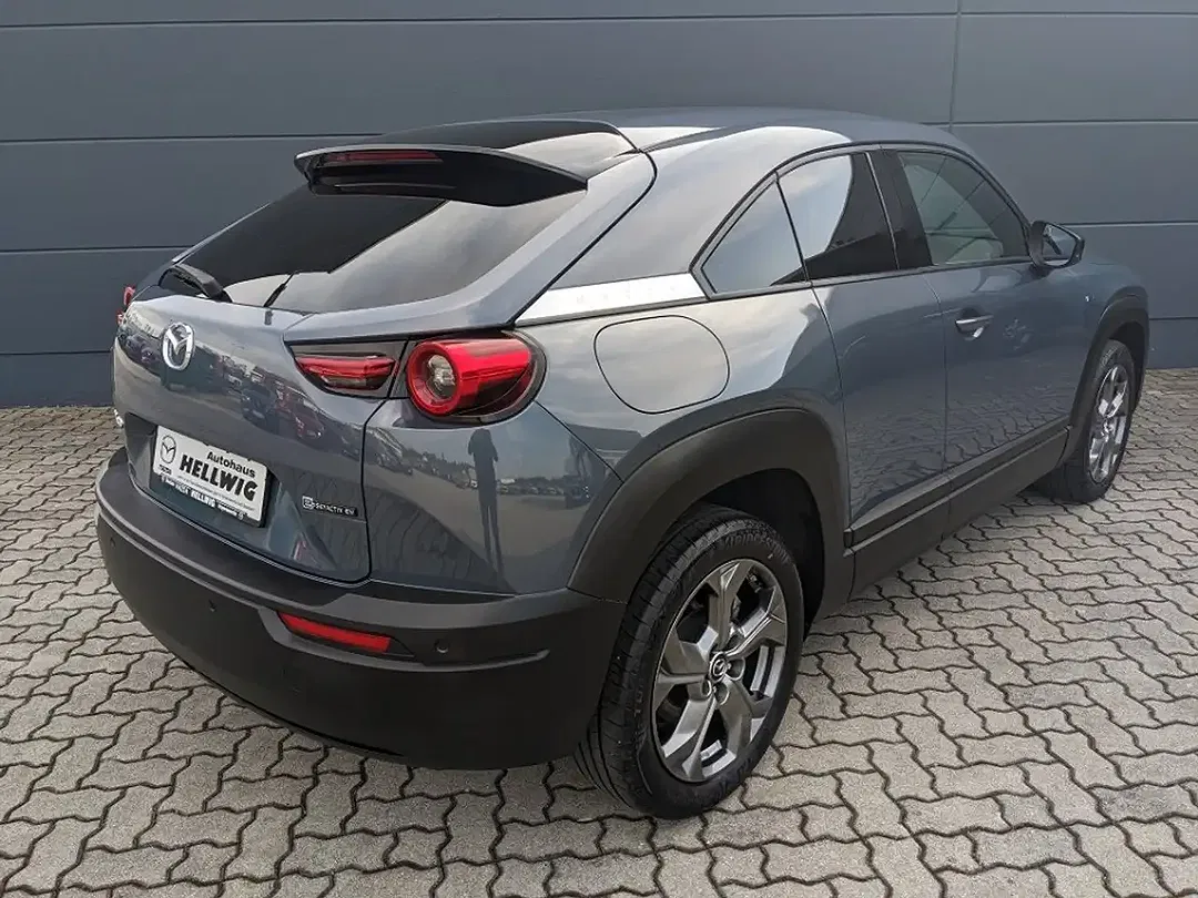 Mazda MX-30 - Thumbnail 3