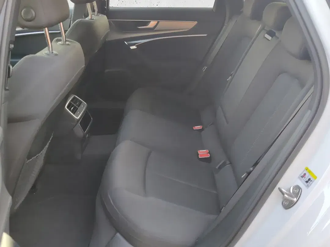 Audi A6 - Thumbnail 12