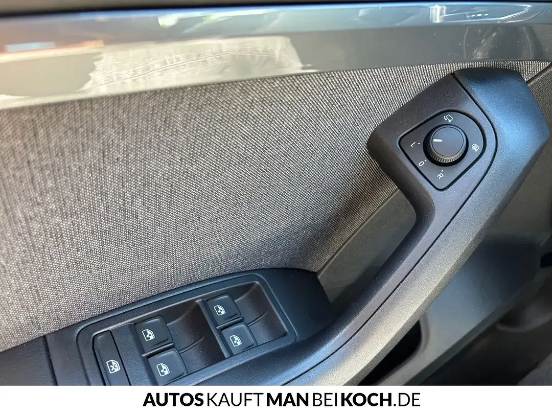 SEAT Ateca - Thumbnail 12