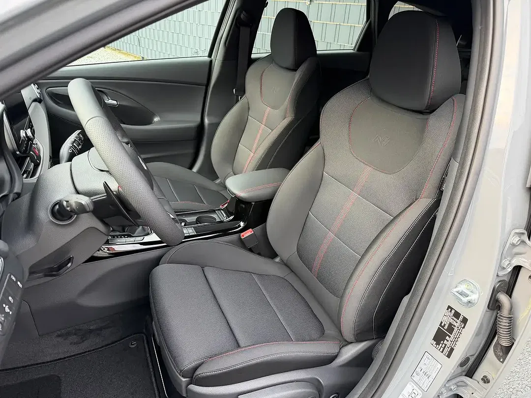 Hyundai i30 - Thumbnail 9