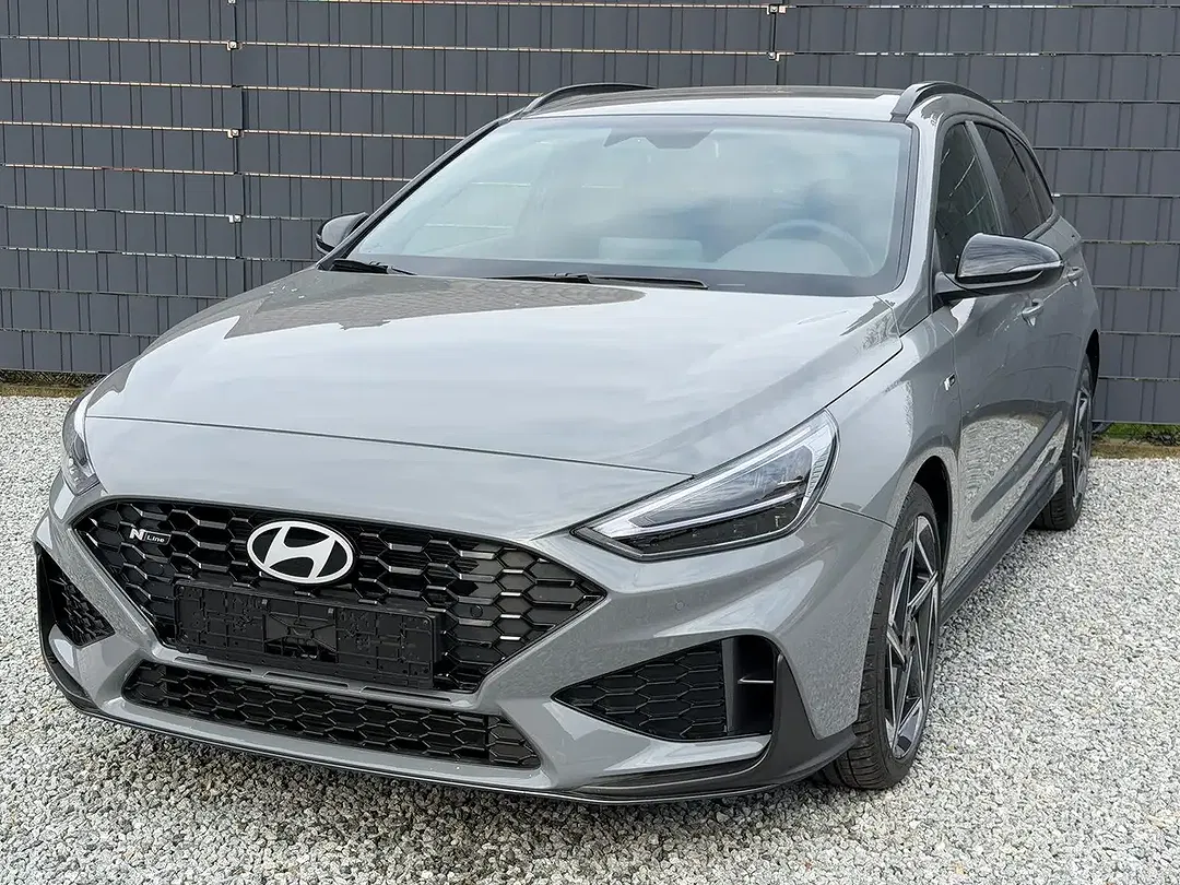 Hyundai i30 - Thumbnail 1