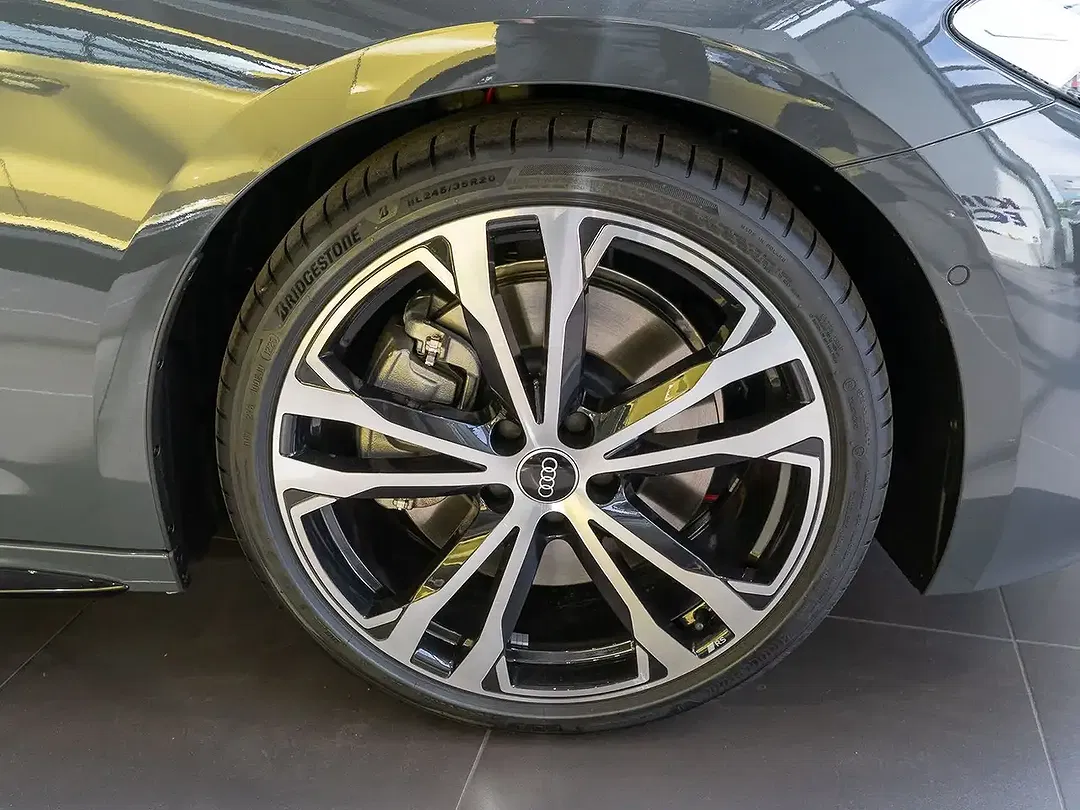 Audi A5 - Thumbnail 4