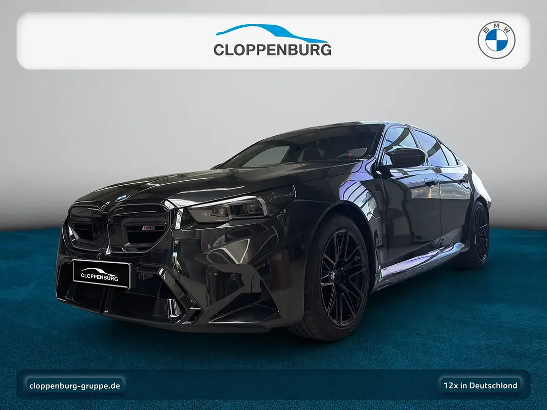 BMW M5 - Thumbnail 1