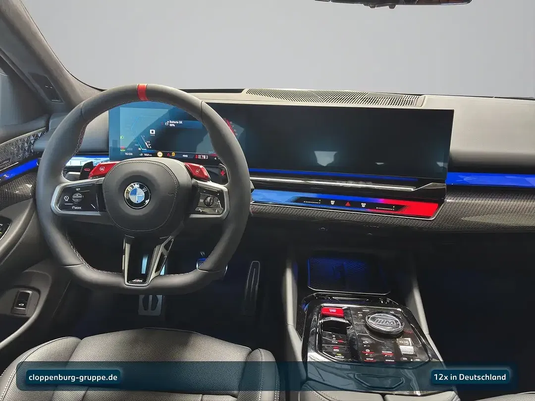 BMW M5 - Thumbnail 14