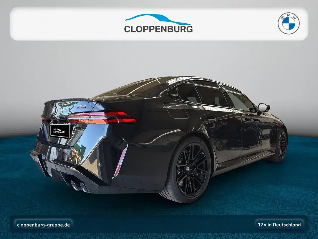 BMW M5 - Thumbnail 5