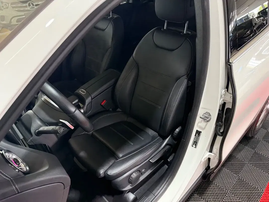 Mercedes-Benz GLA 250 - Thumbnail 10