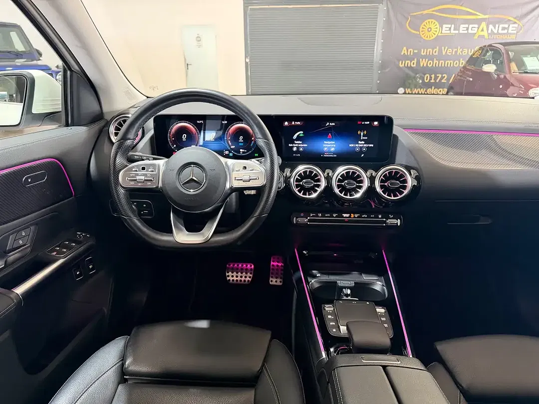 Mercedes-Benz GLA 250 - Thumbnail 13