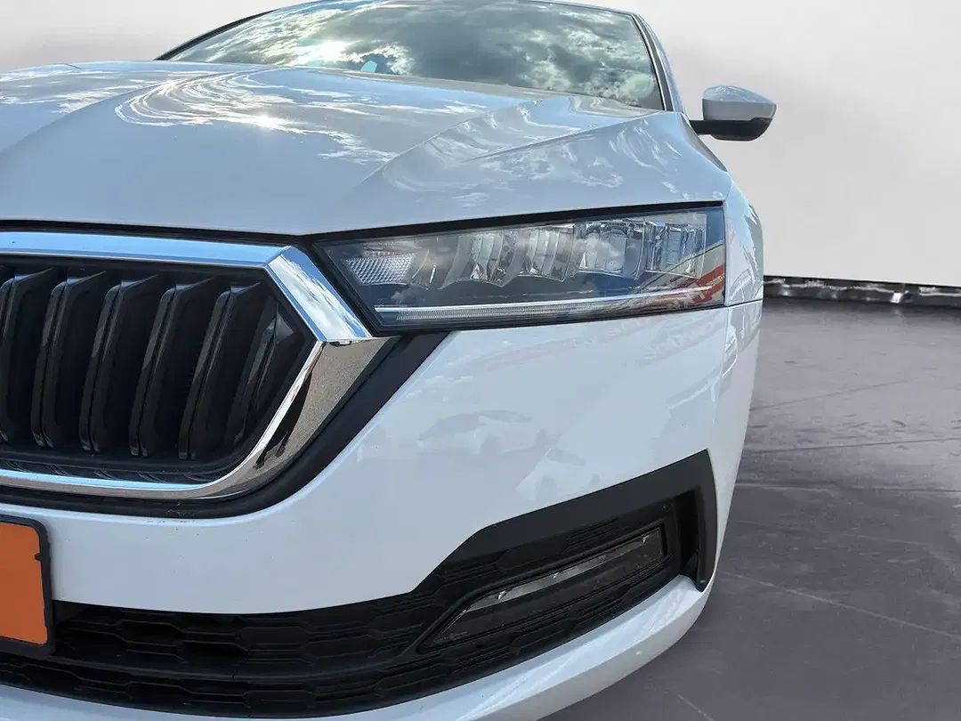 Skoda Octavia - Thumbnail 8