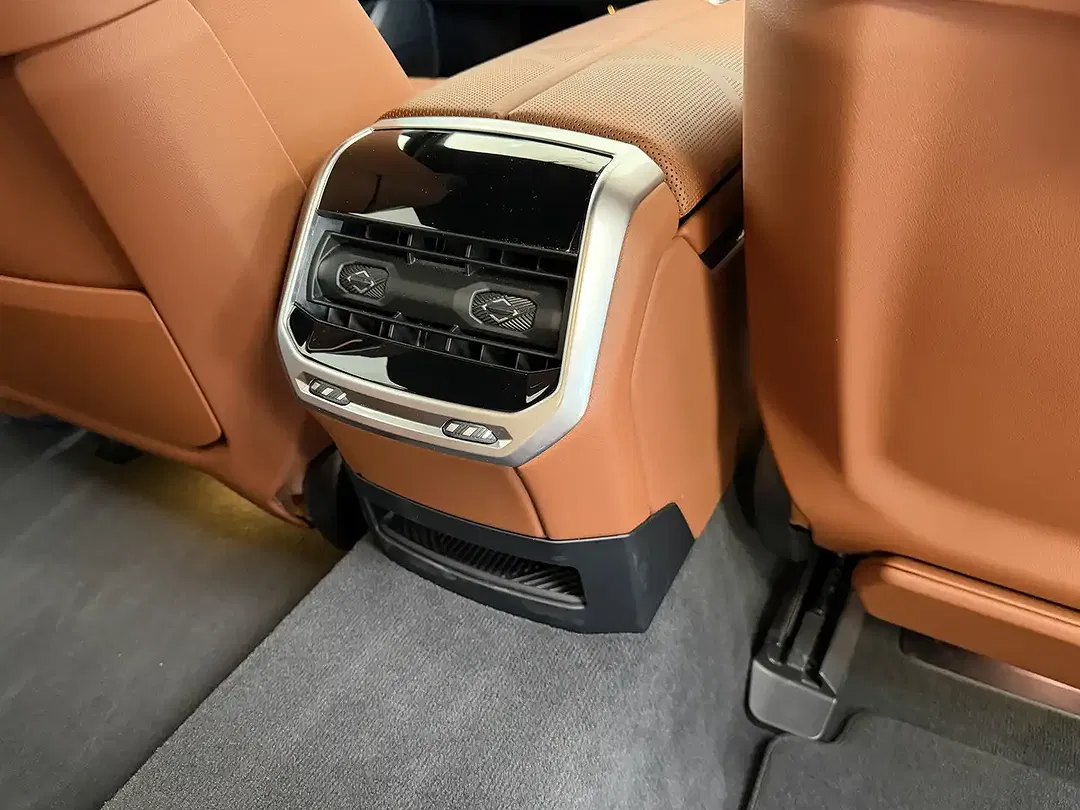 BMW 760 - Thumbnail 25