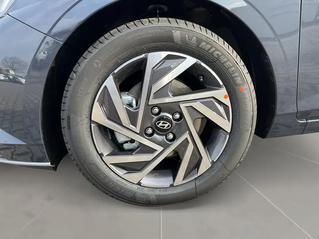 Hyundai i20 - Thumbnail 6