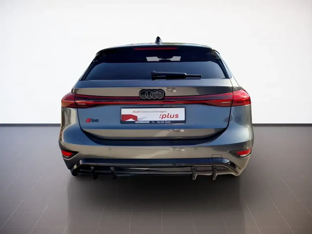 Audi S6 - Thumbnail 4