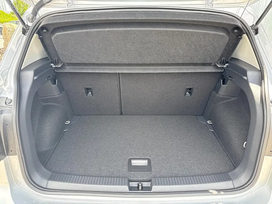 Volkswagen T-Cross - Thumbnail 10