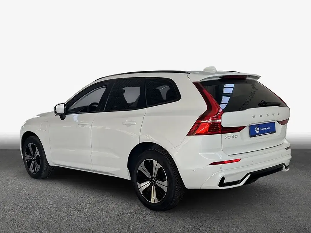 Volvo XC60 T6 AWD Recharge Plus Dark - foto 2