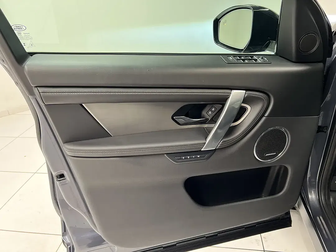 Land Rover Discovery Sport - Thumbnail 15
