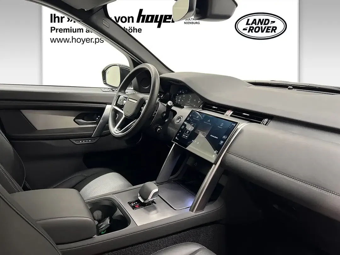 Land Rover Discovery Sport - Thumbnail 4