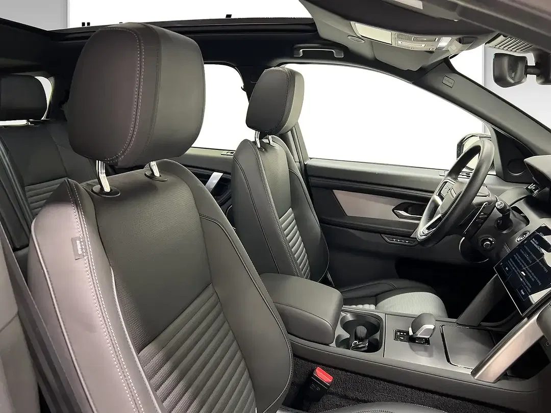 Land Rover Discovery Sport - Thumbnail 6
