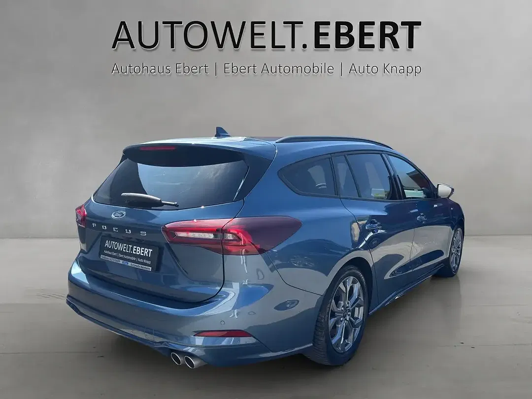 Ford Focus - Thumbnail 5