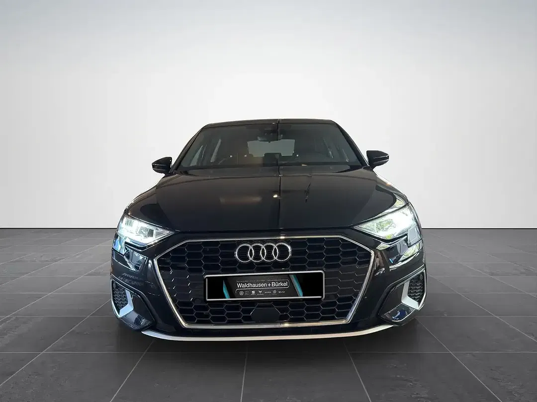 Audi A3 - Thumbnail 2