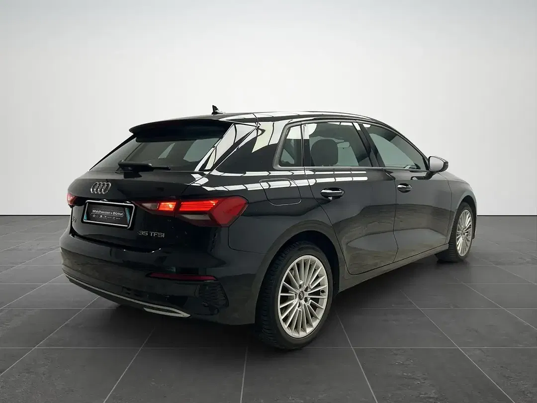 Audi A3 - Thumbnail 6