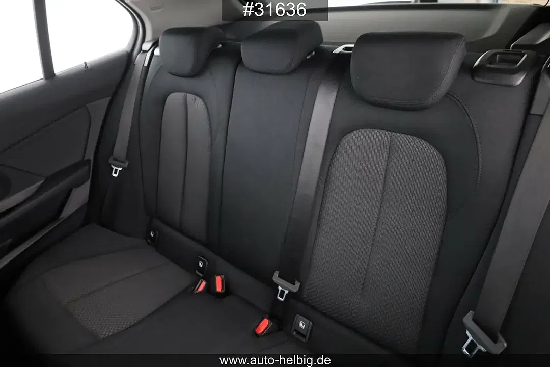 BMW 118 - Thumbnail 12