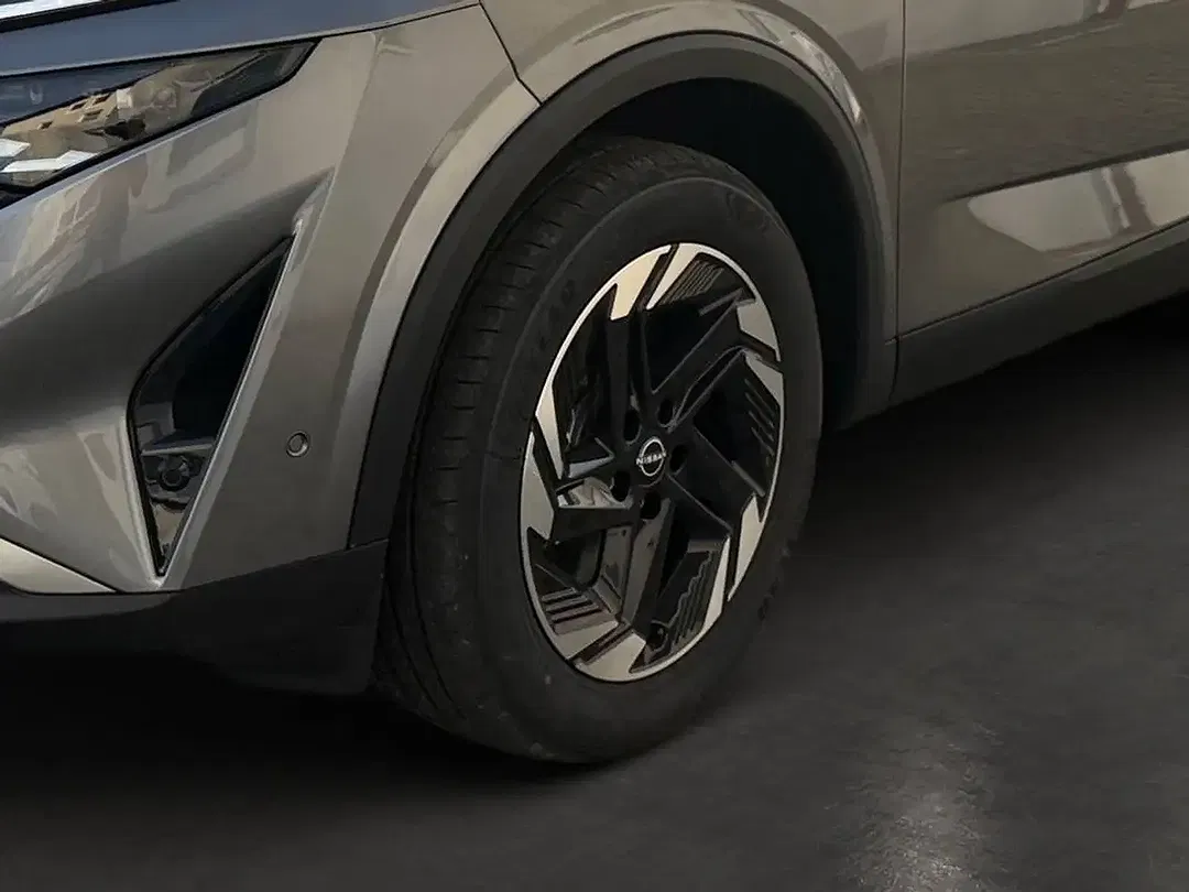 Nissan Qashqai - Thumbnail 6