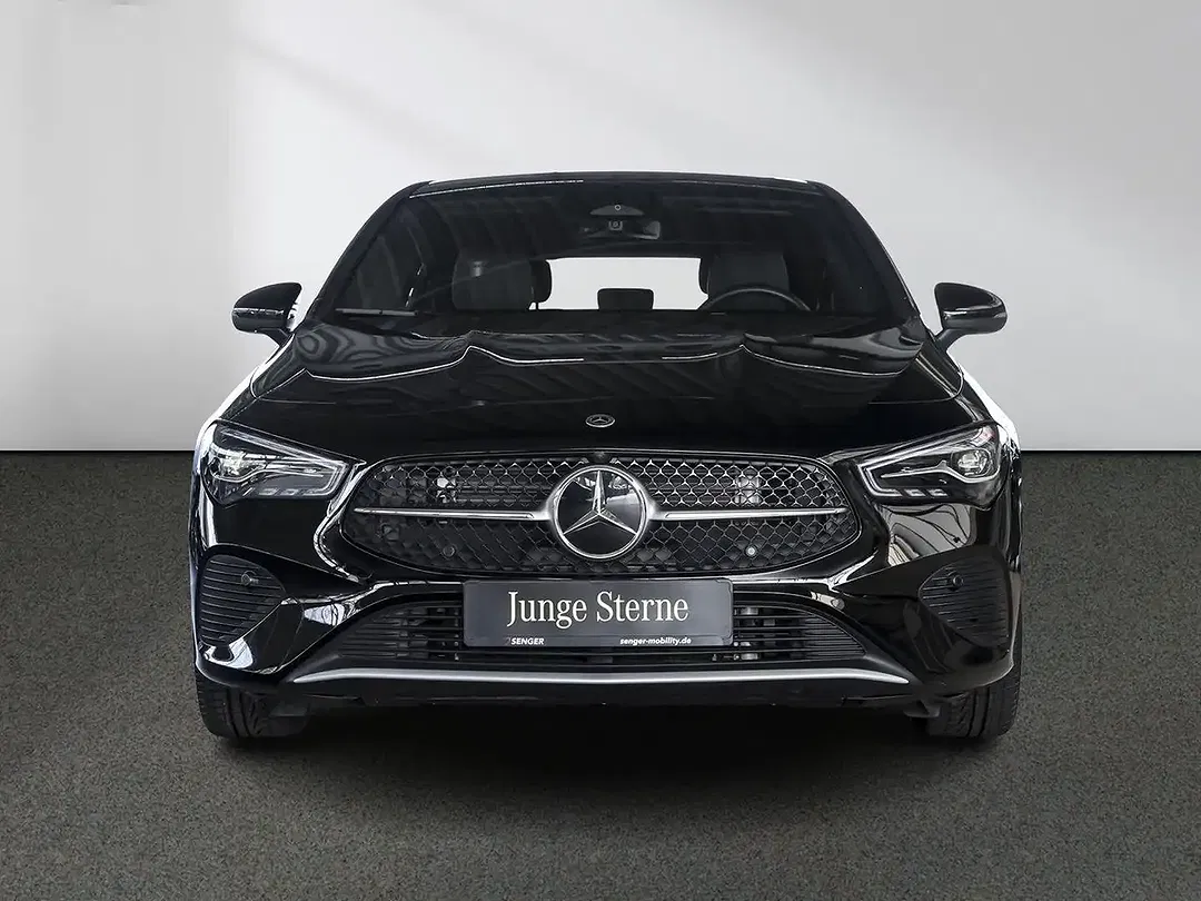 Mercedes-Benz CLA 180 - Thumbnail 3