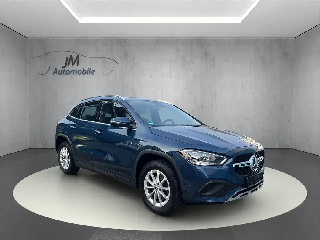Mercedes-Benz GLA 250 - foto 1
