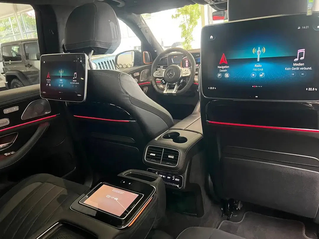 Mercedes-Benz GLS 63 AMG - Thumbnail 11