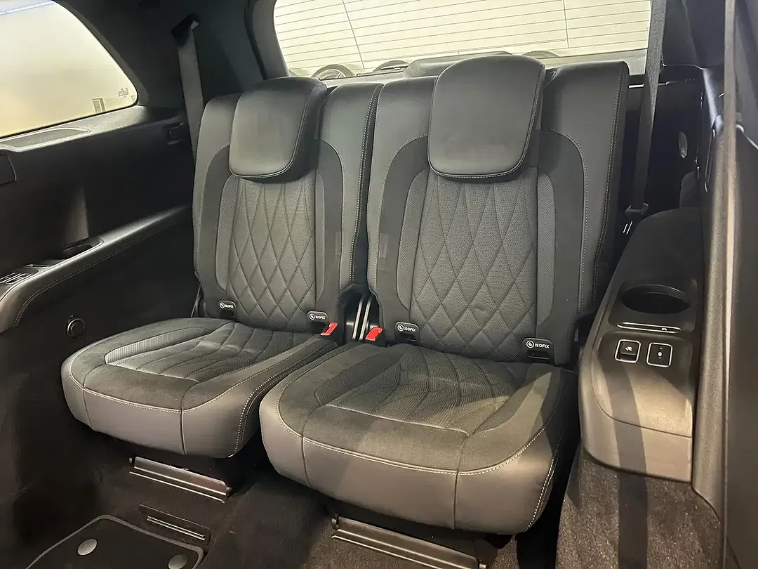 Mercedes-Benz GLS 63 AMG - Thumbnail 13