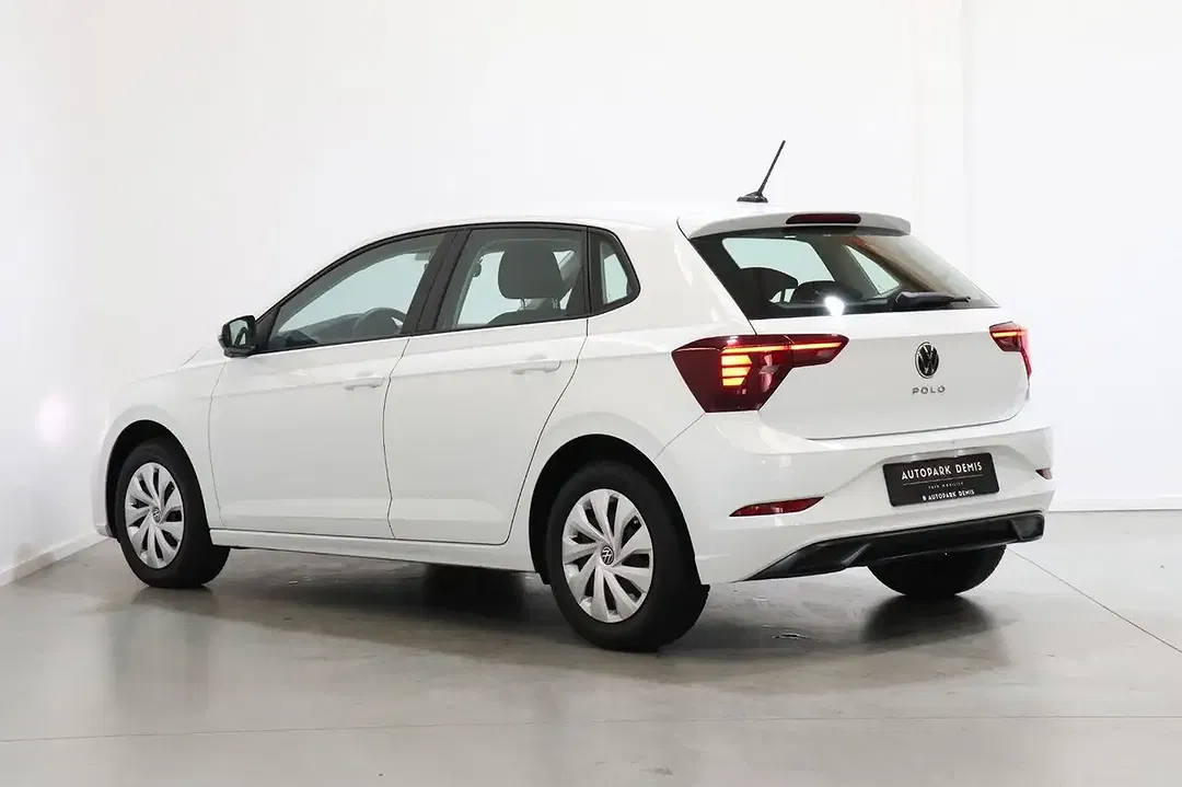 Volkswagen Polo - Thumbnail 5