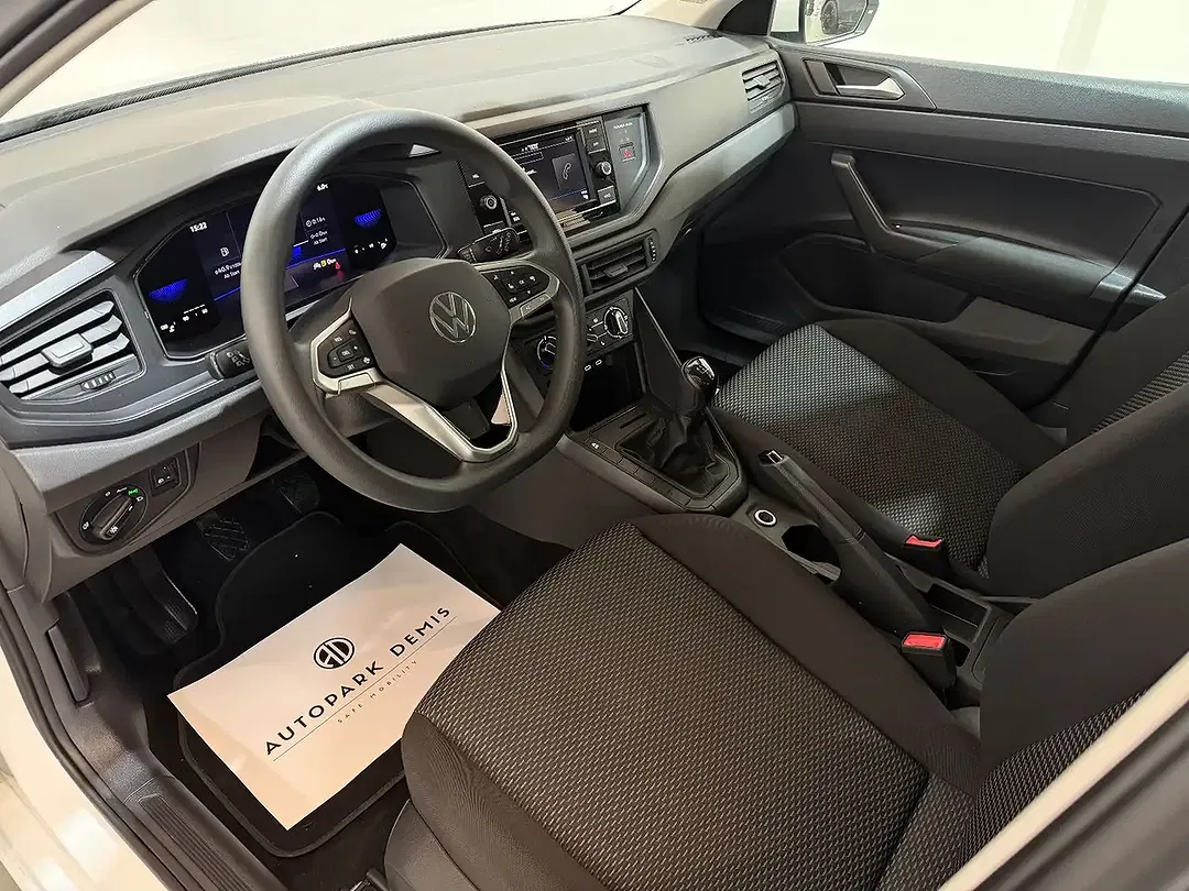 Volkswagen Polo - Thumbnail 8