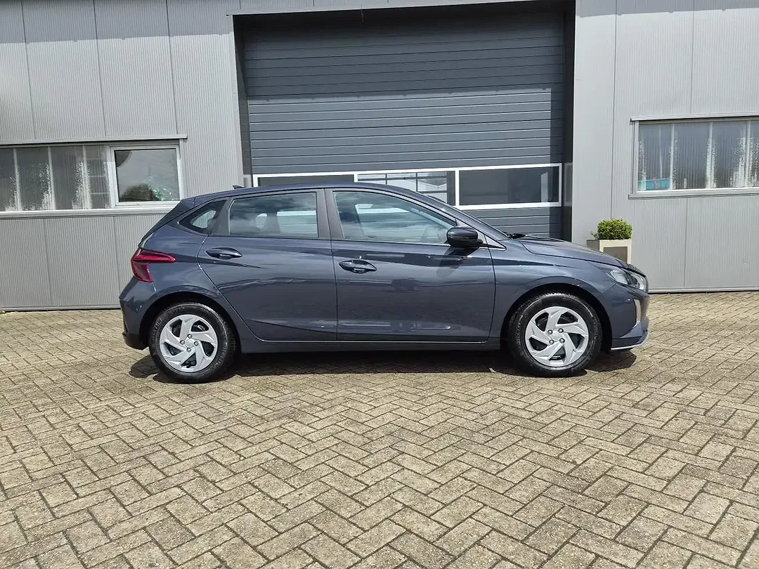 Hyundai i20 - Thumbnail 6