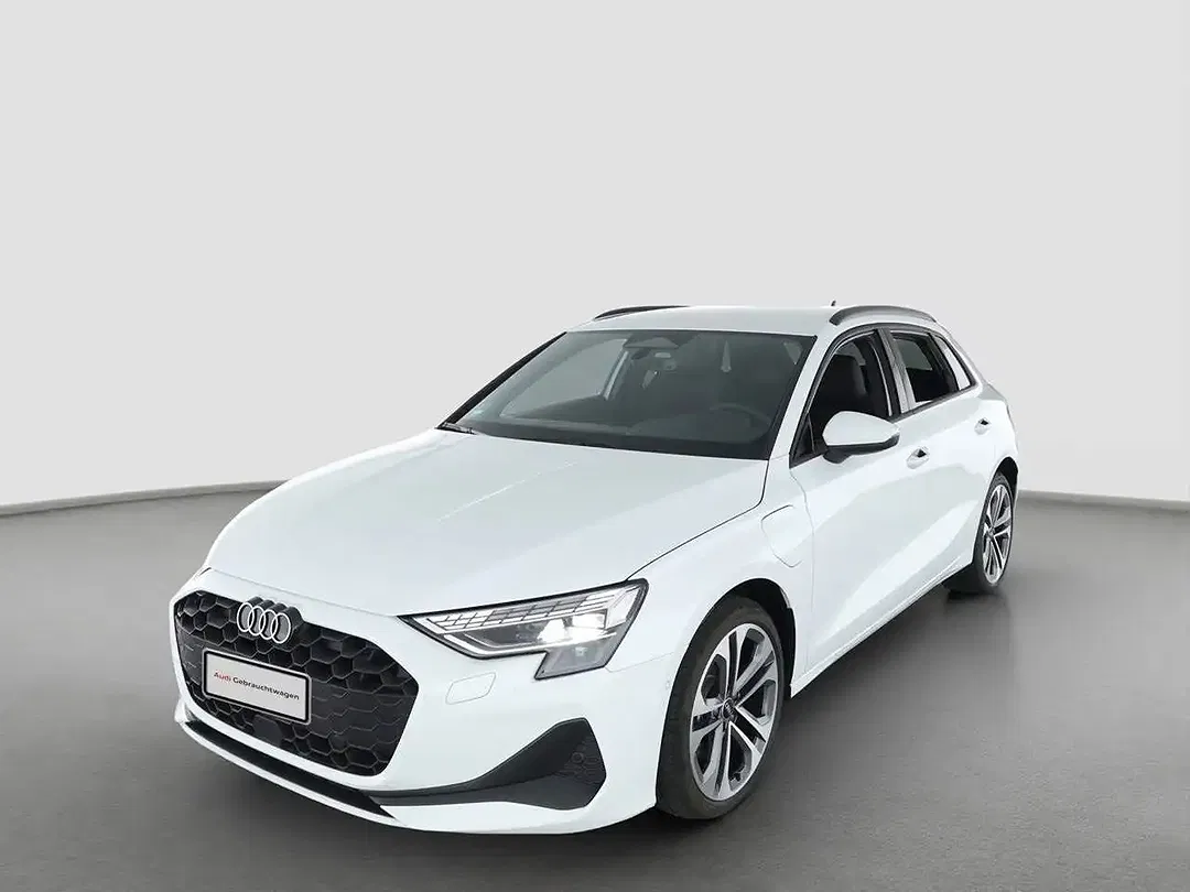 Audi A3 - Thumbnail 1