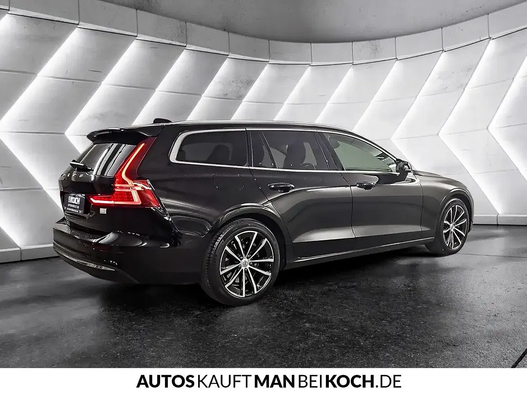 Volvo V60 - Thumbnail 5